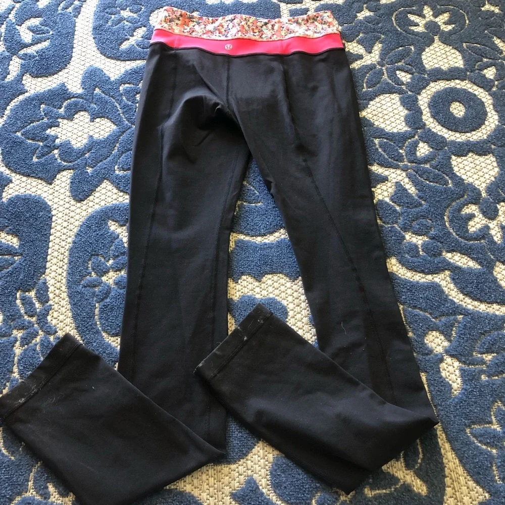Lululemon pant - Picture 5 of 5
